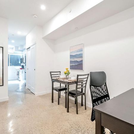 Spacious 2Br Apartment - Regent Park Near Downtown Toronto Exterior foto